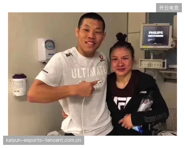 UFC中国新星遭遇职业首败：荣耀的背后藏着怎样的坚持与成长