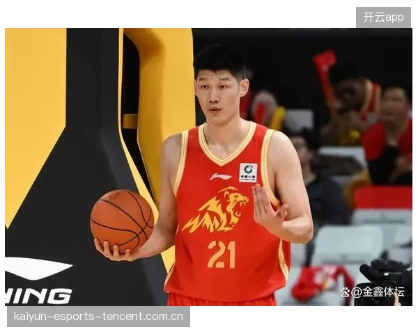 广厦男篮胡金秋统治内线，球队表现依旧强劲